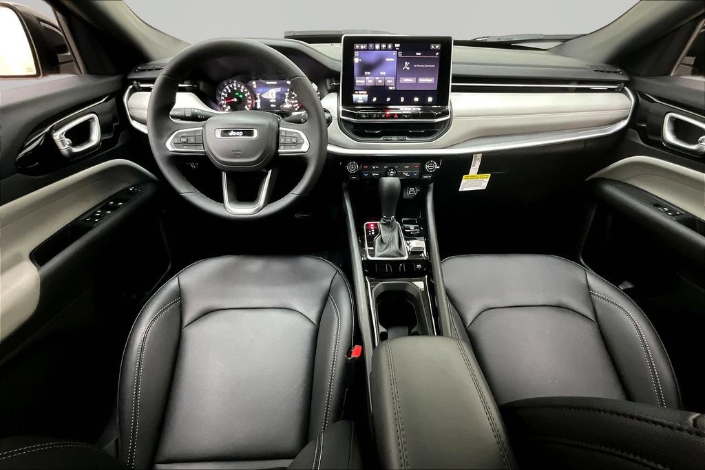 2026 Jeep Compass Limited - Photo 7