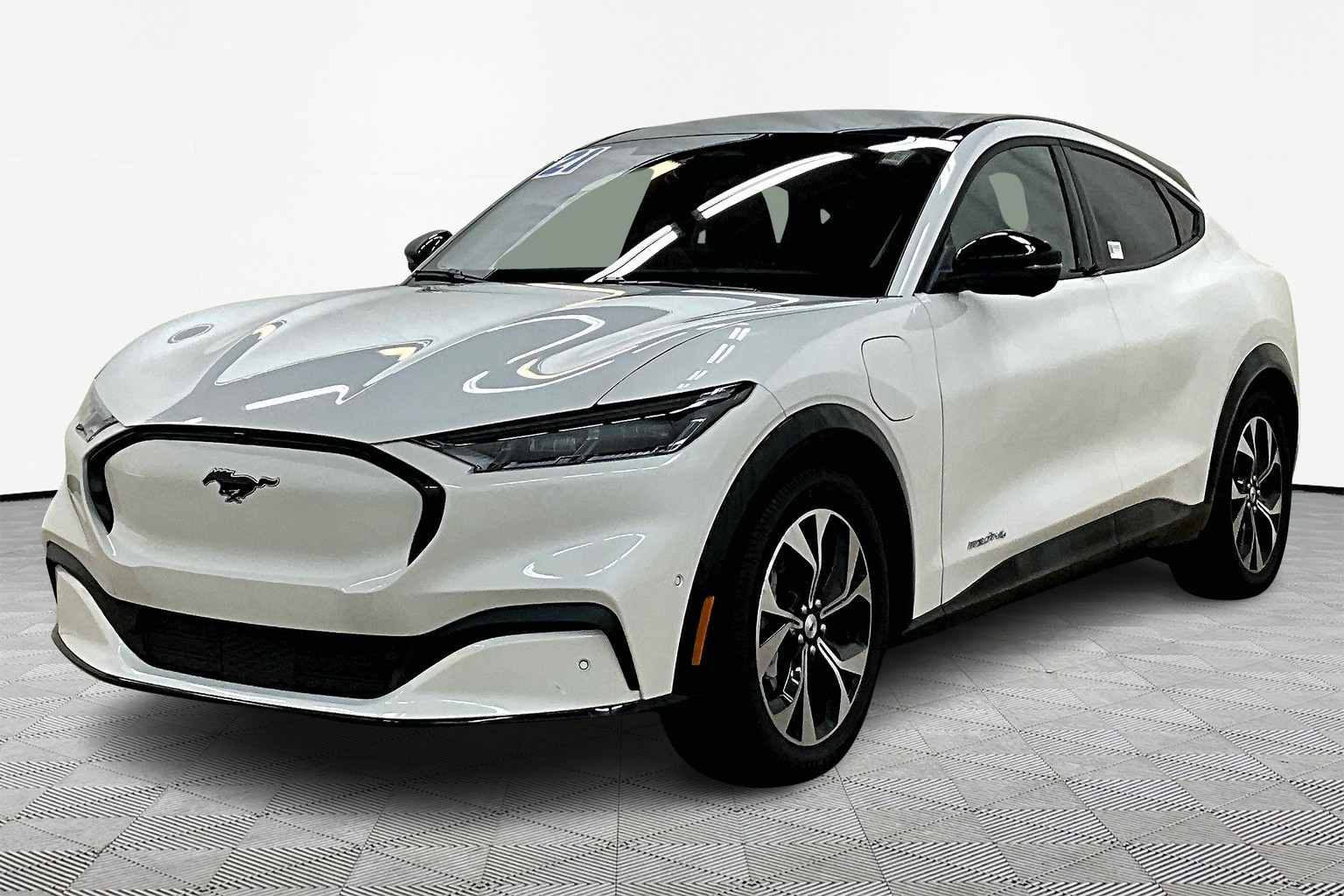 2021 Ford Mustang Mach-E Premium AWD