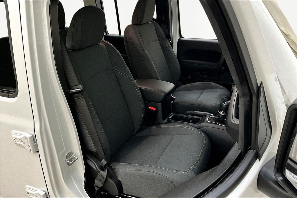 2026 Jeep Wrangler 4-Door Sport - Photo 13