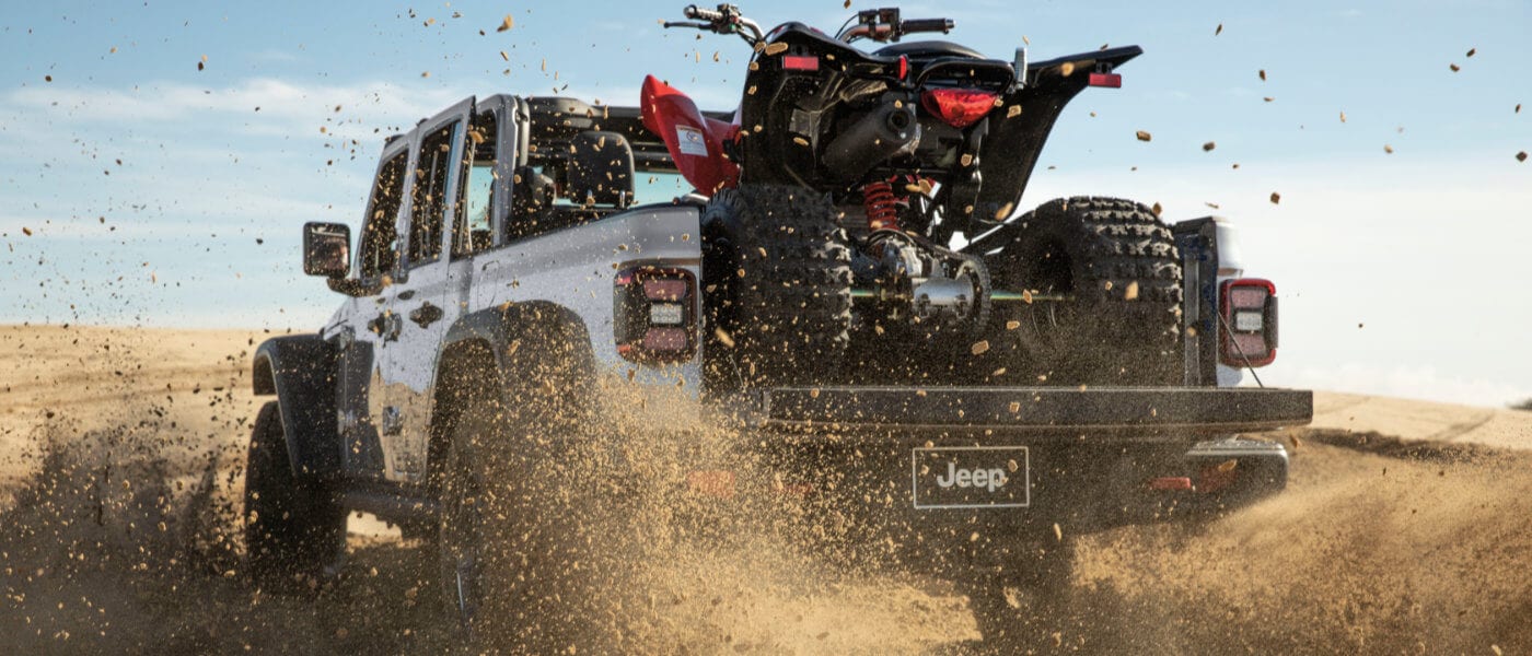 2025 Jeep Gladiator Exterior Kicking Up Dirt