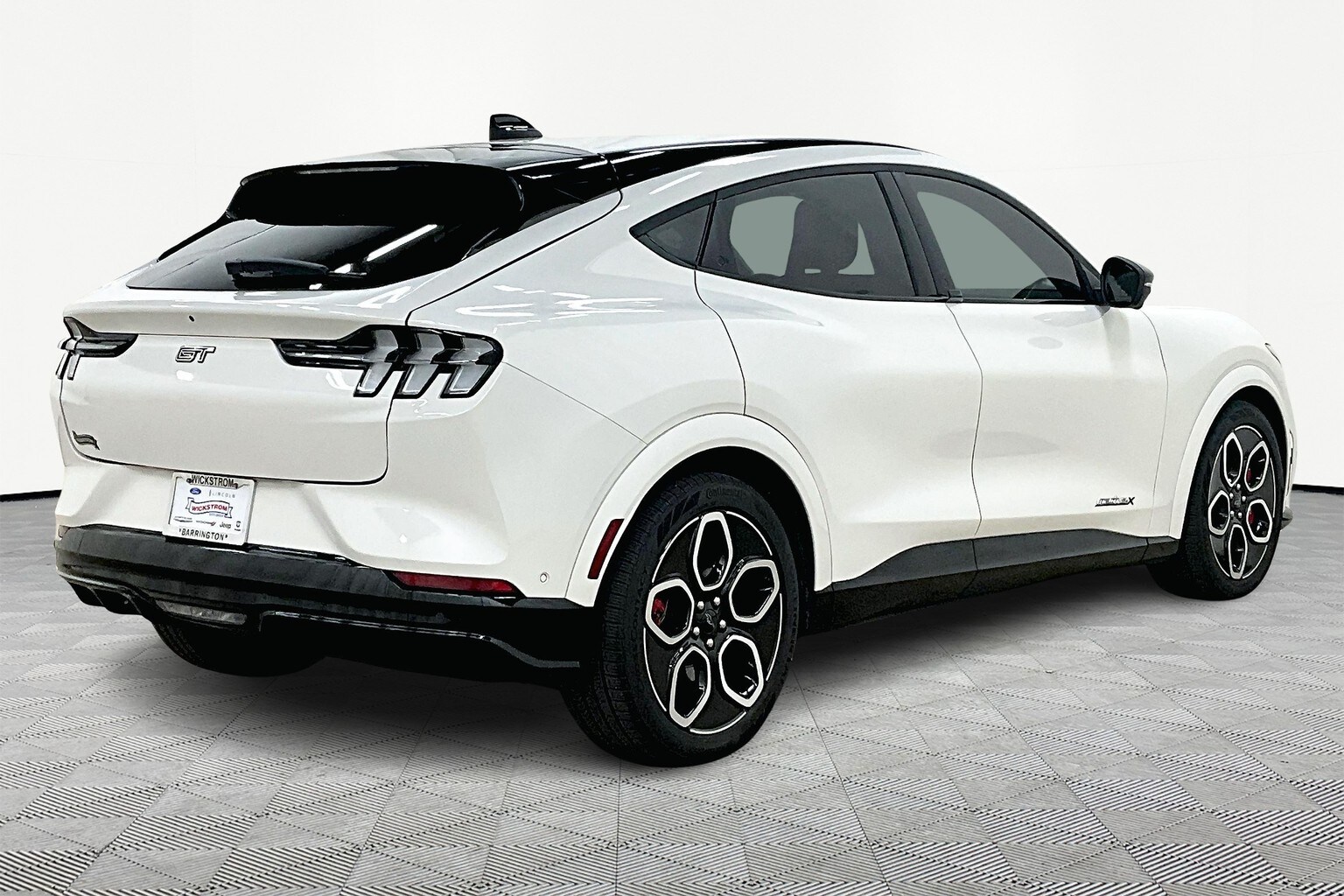 2024 Ford Mustang Mach-E GT photo 2