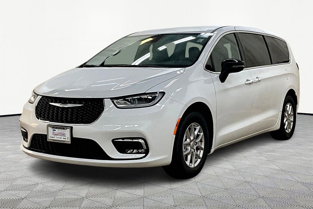2026 Chrysler Pacifica