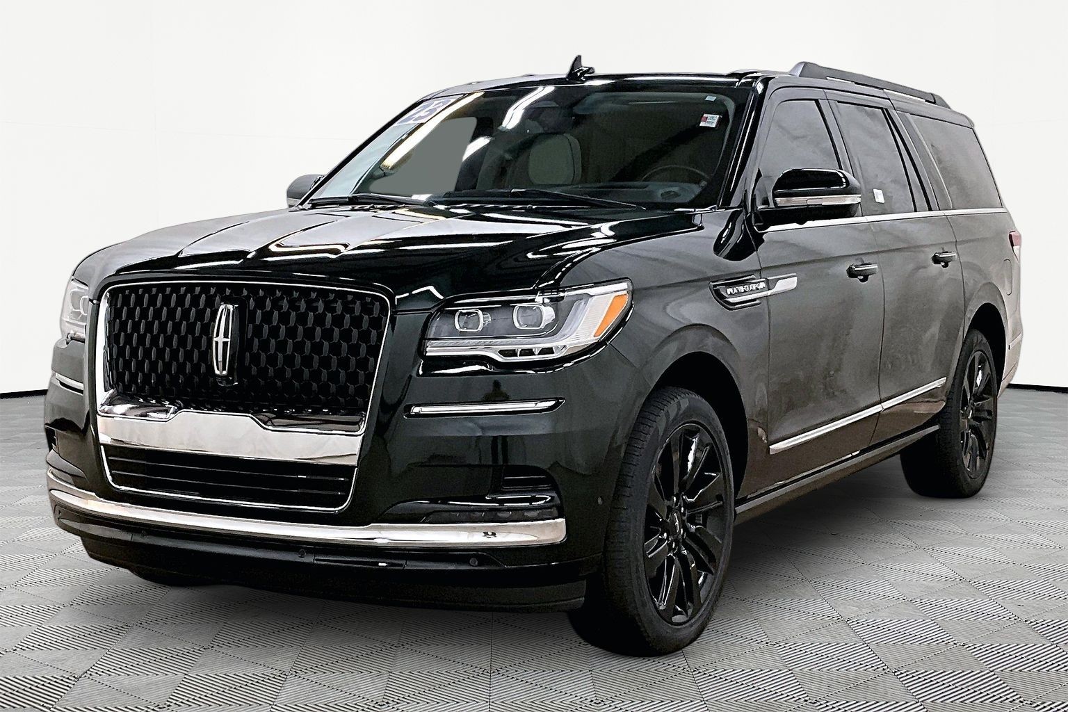 2023 Lincoln Navigator Black Label L 4WD's photo