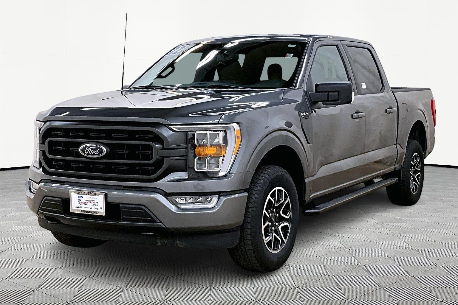 2022 Ford F-150 XLT's photo
