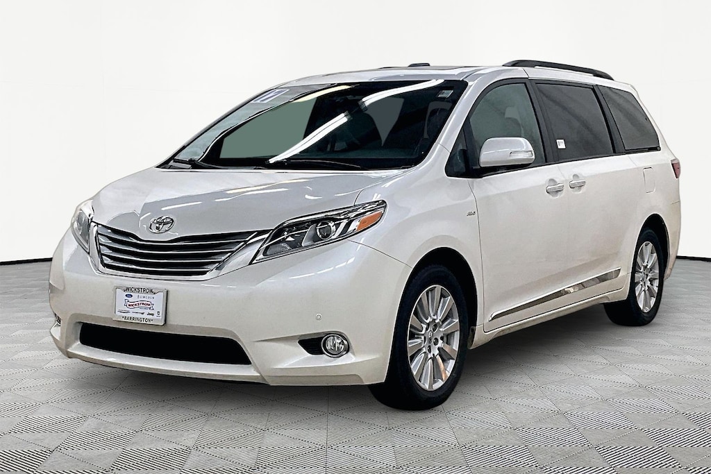 Used 2017 Toyota Sienna Limited Van