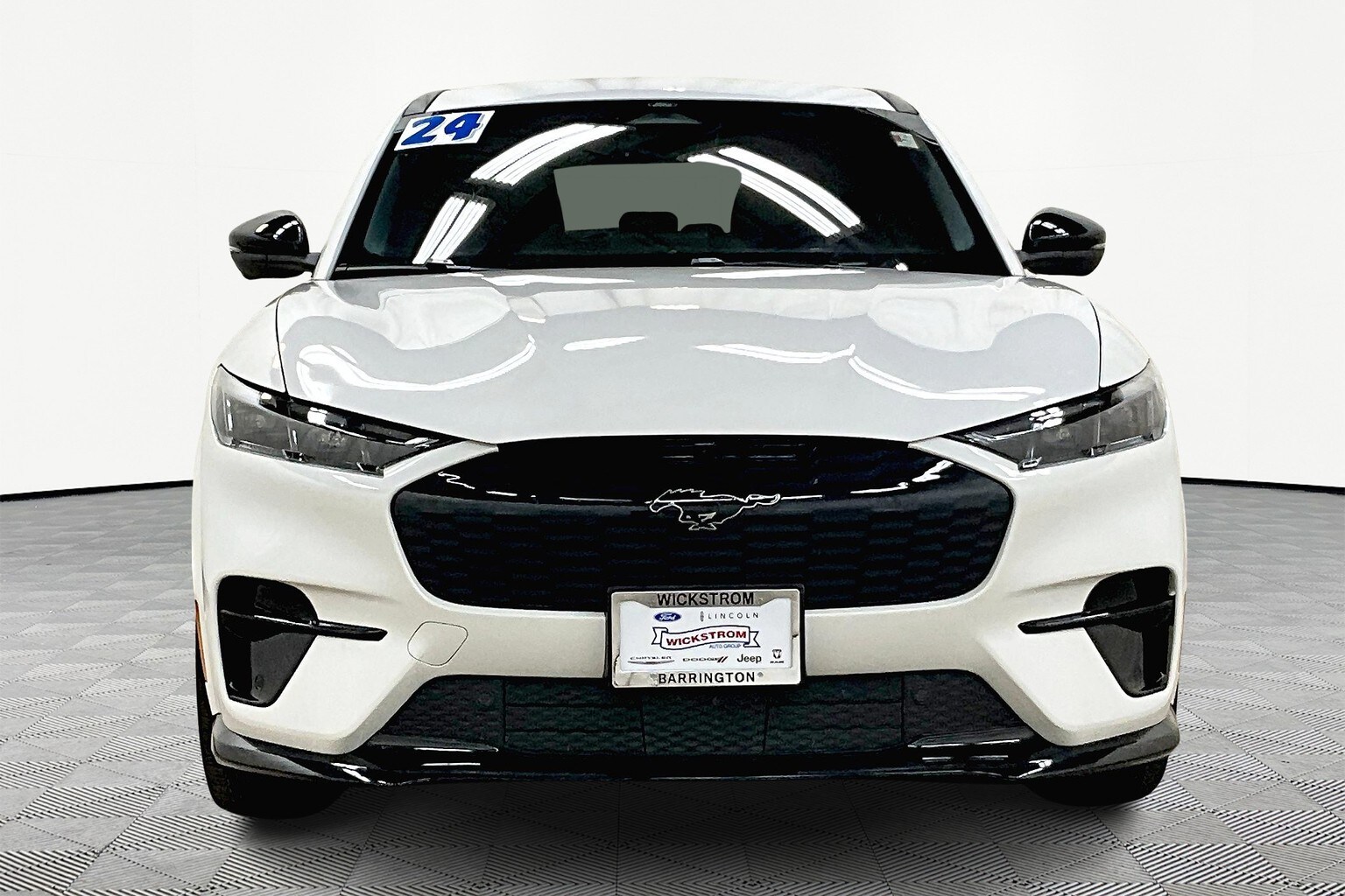 2024 Ford Mustang Mach-E GT photo 3