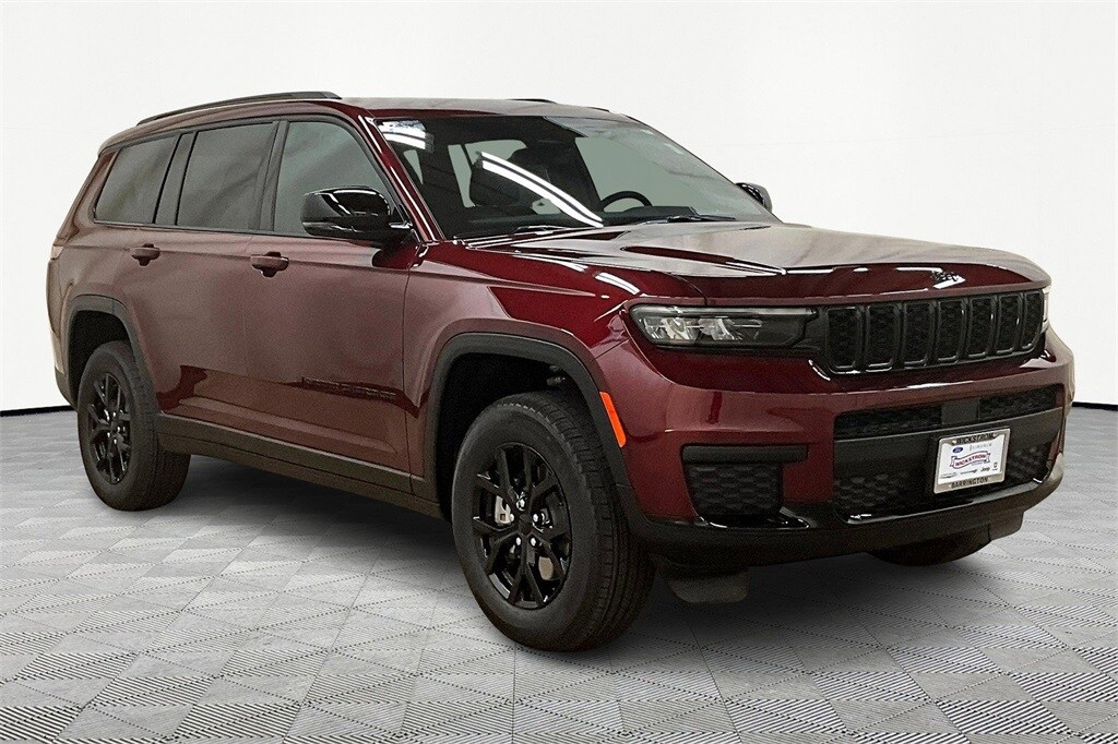 2025 Jeep Grand Cherokee Altitude X photo 2