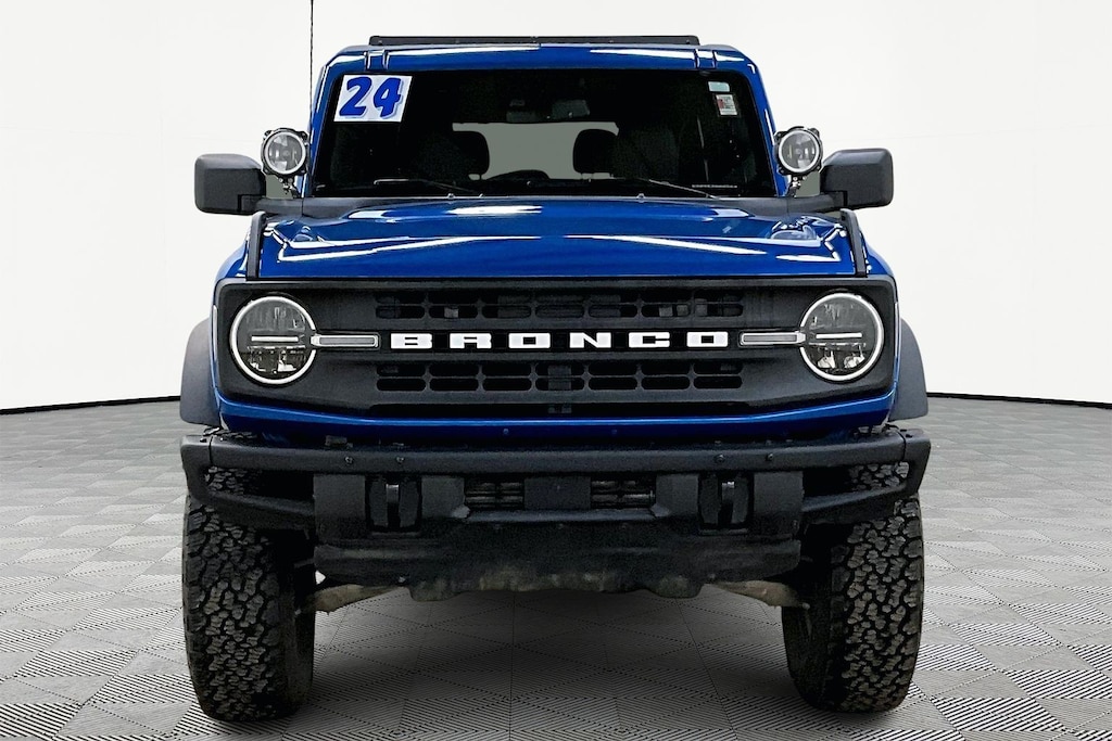 Used 2024 Ford Bronco Black Diamond SUV