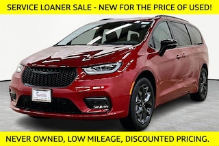 2026 Chrysler Pacifica Select Passenger Van
