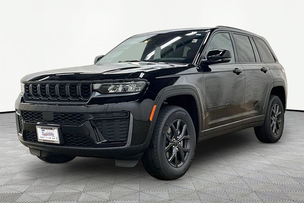 New 2027 Jeep Grand Cherokee Laredo Altitude SUV