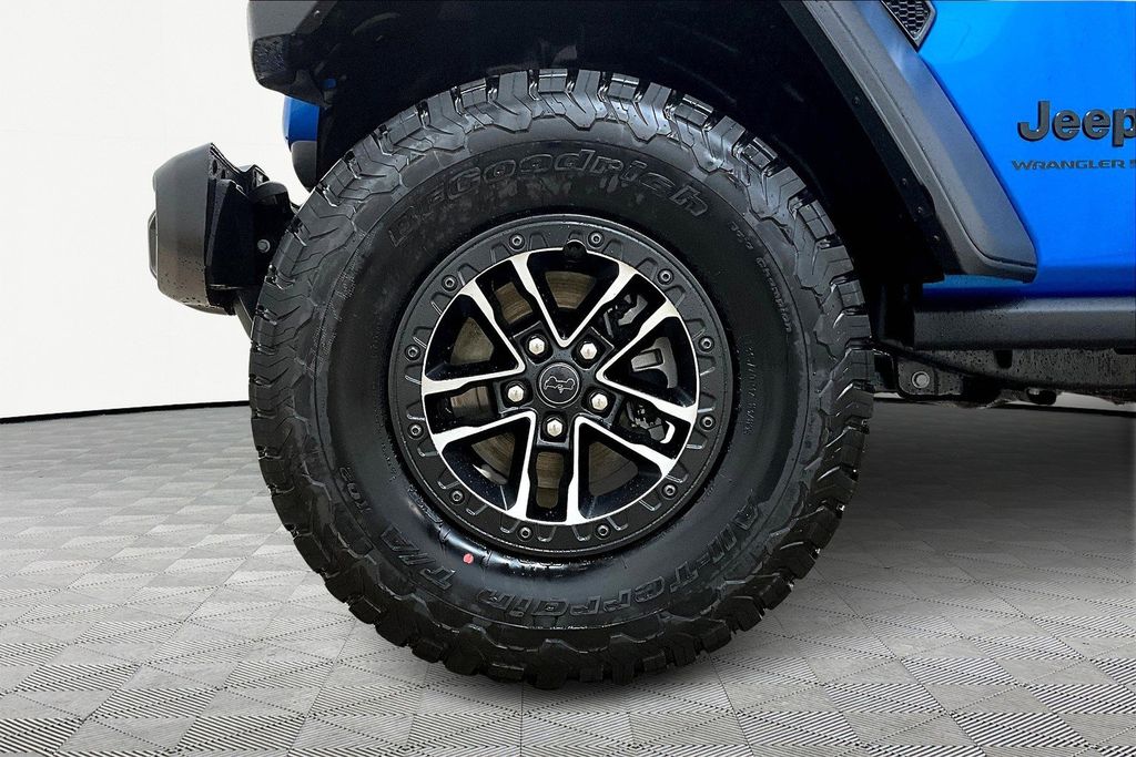 2026 Jeep Wrangler 2-Door Willys - Photo 15
