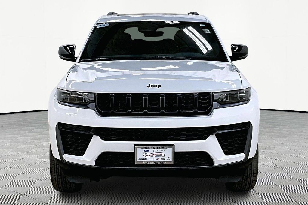 New 2026 Jeep Grand Cherokee L Laredo Sport Utility