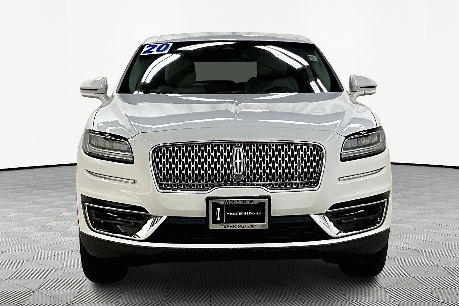 2020 Lincoln Nautilus Standard photo 3