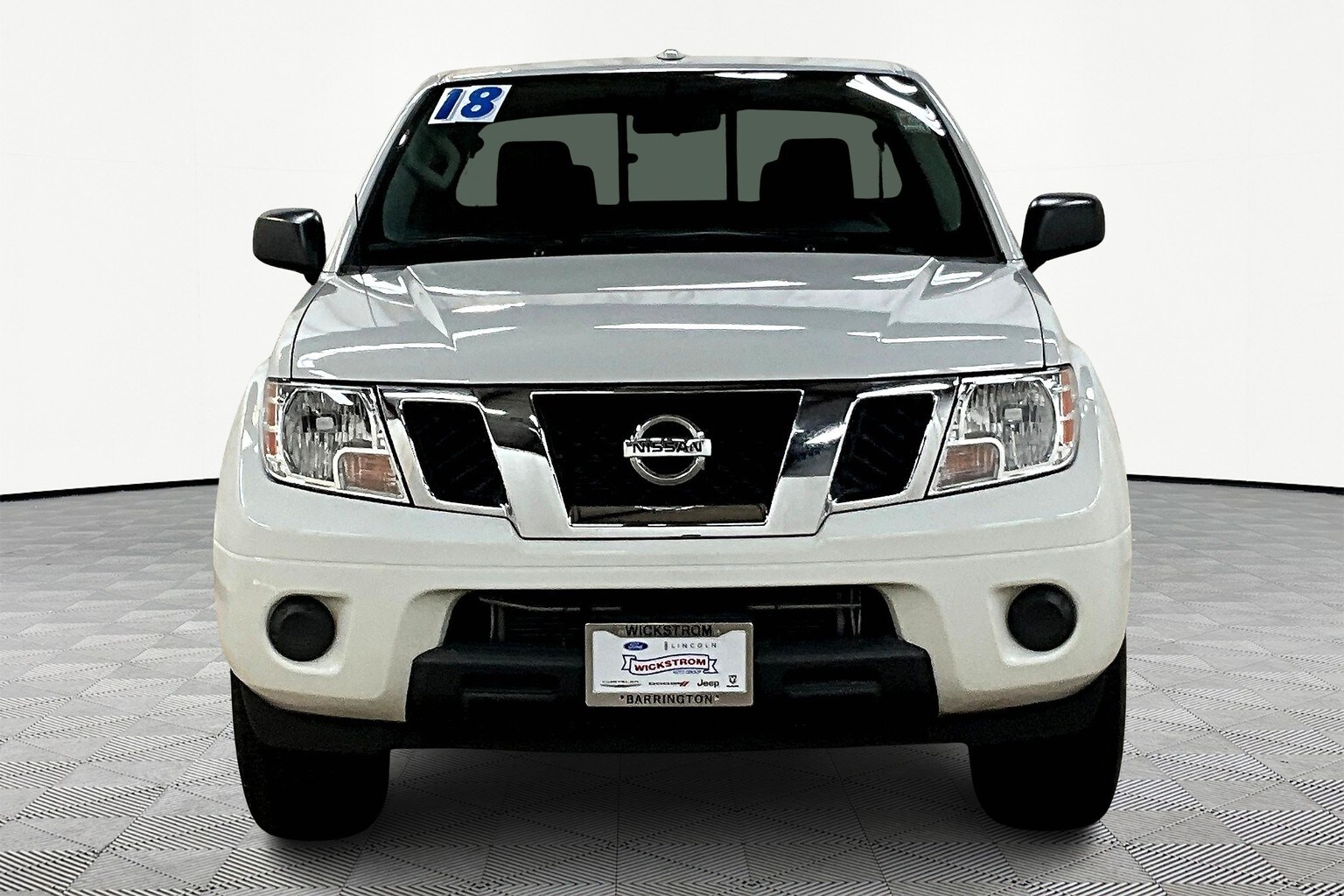 2018 Nissan Frontier SV photo 3