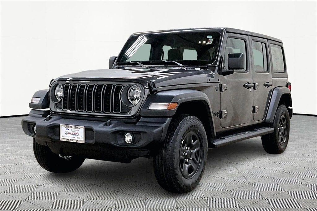2026 Jeep Wrangler 4-Door Sport's photo