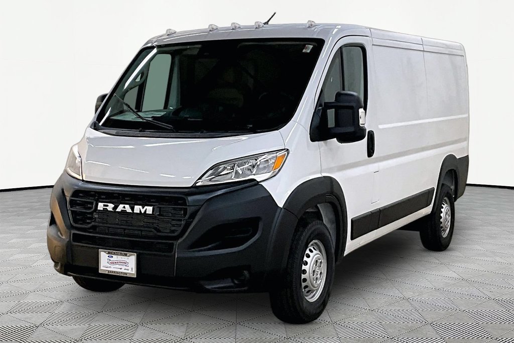 2026 RAM ProMaster Cargo Van Tradesman