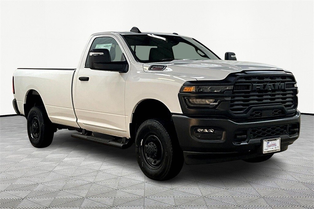 2026 Ram 2500 Tradesman photo 2
