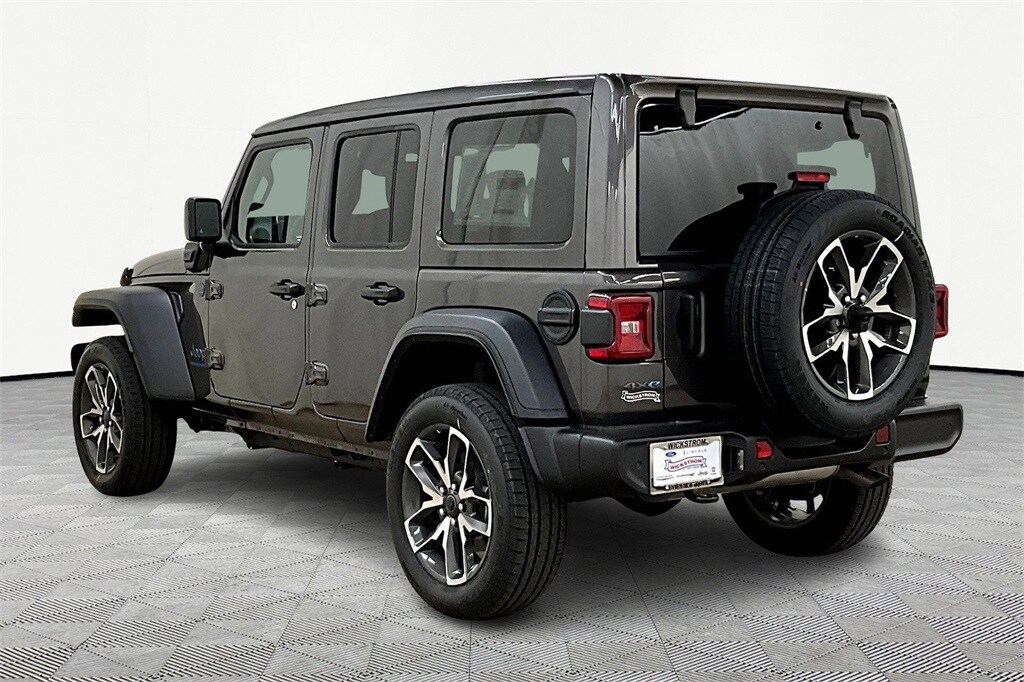 2025 Jeep Wrangler Sport S 4xe photo 3