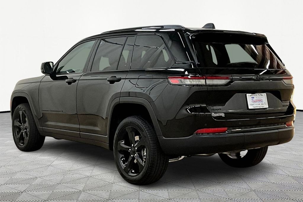 New 2025 Jeep Grand Cherokee Limited Sport Utility