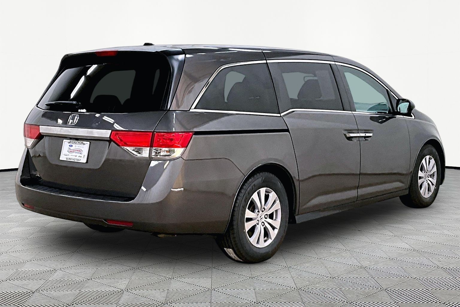 Used 2016 Honda Odyssey EX-L with VIN 5FNRL5H6XGB022622 for sale in Barrington, IL