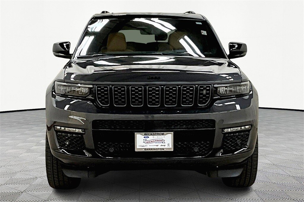 2025 Jeep Grand Cherokee L Summit Reserve photo 4