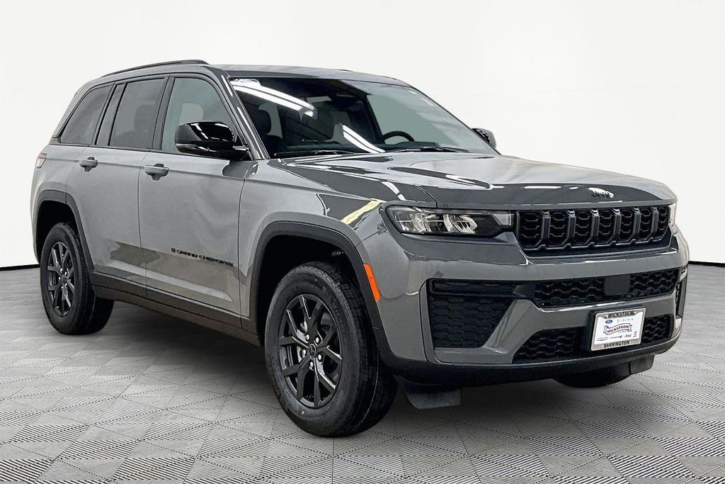 New 2027 Jeep Grand Cherokee Laredo Altitude Sport Utility