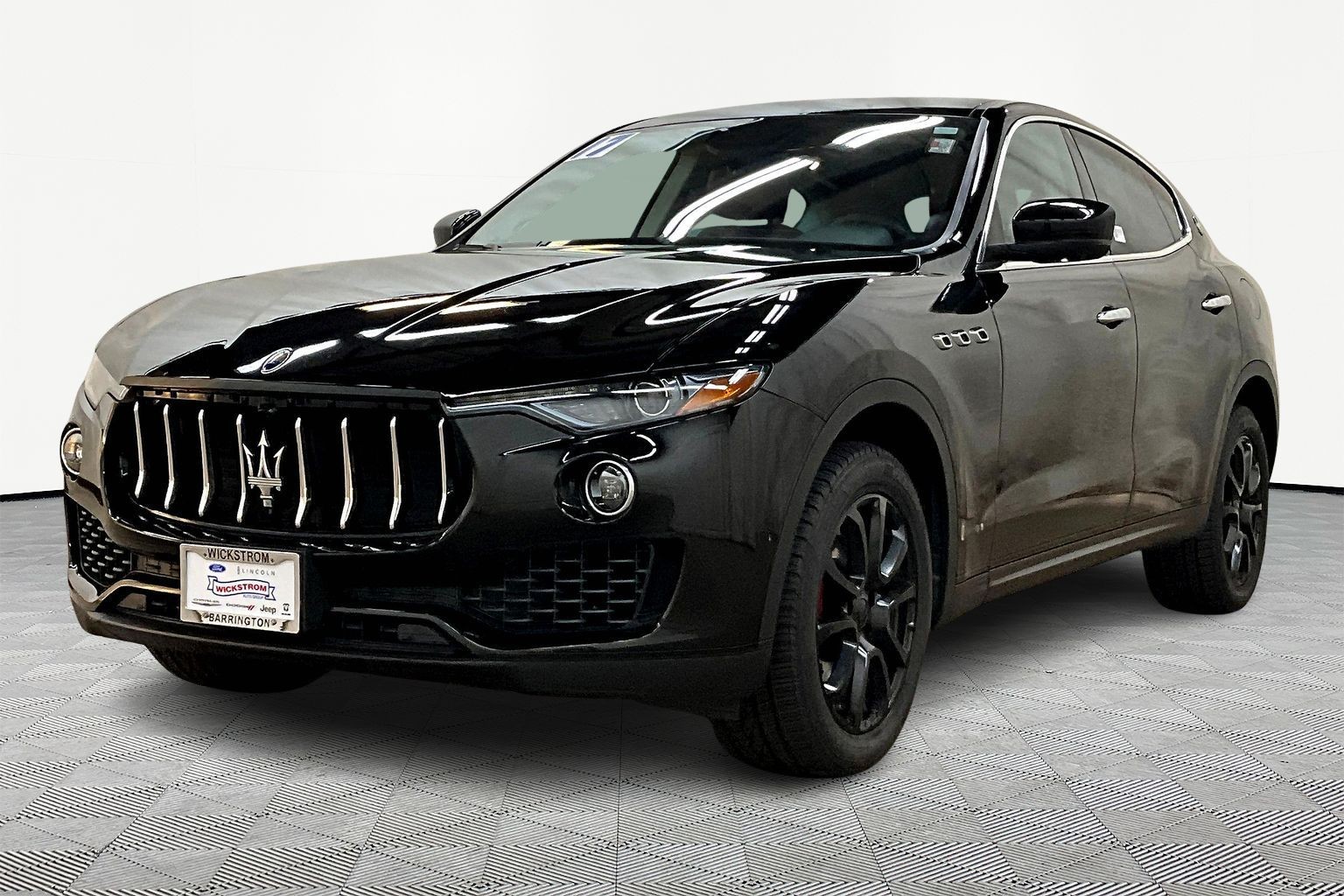 2017 Maserati Levante Base's photo