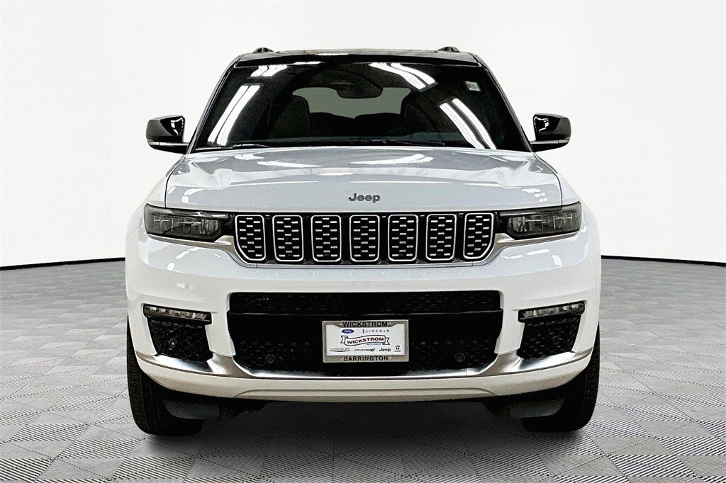 2025 Jeep Grand Cherokee L Summit photo 4