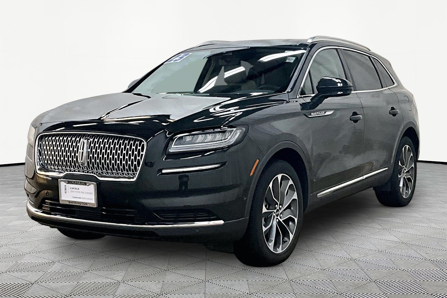 2023 Lincoln Nautilus Reserve AWD's photo