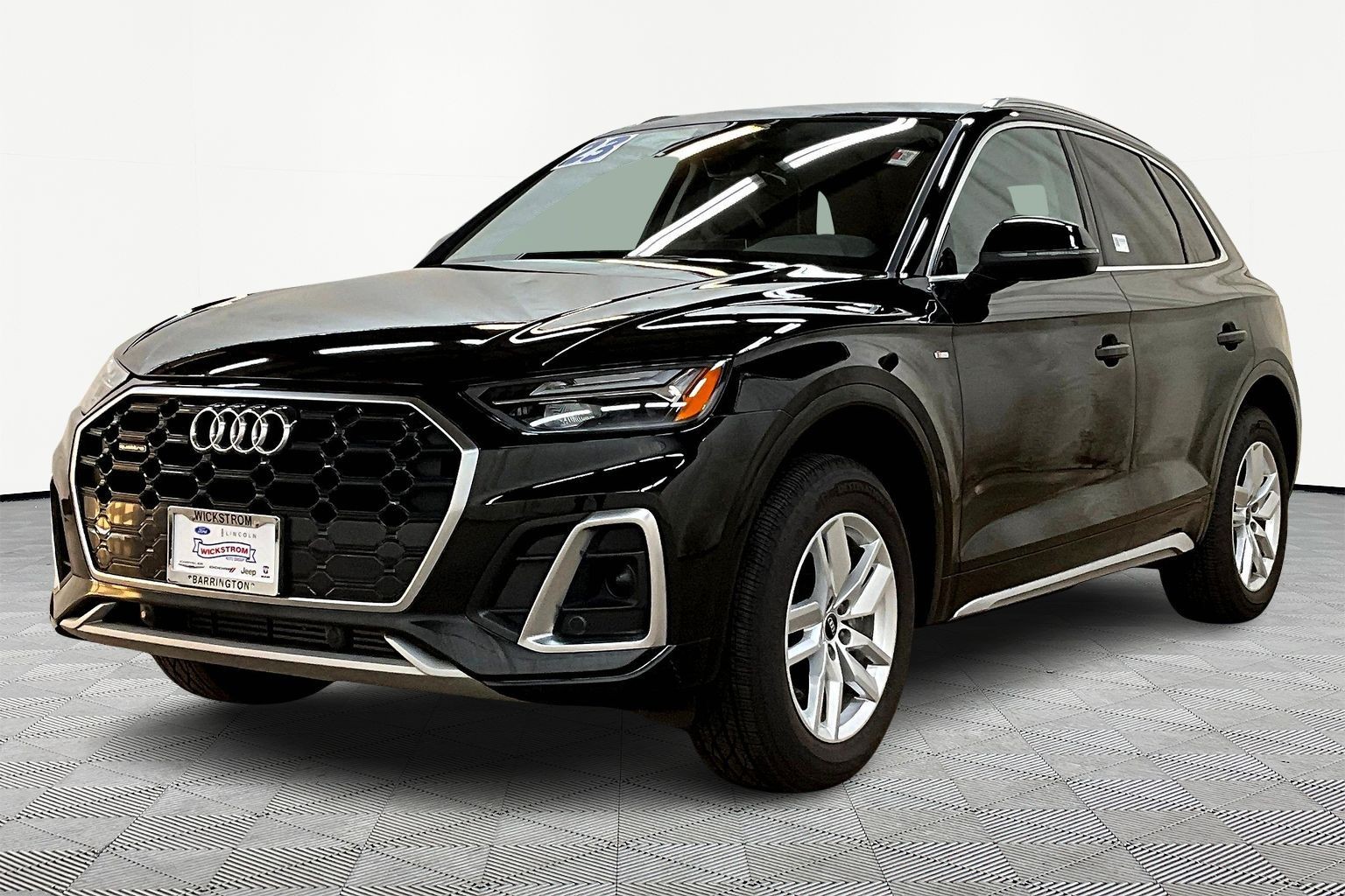 2023 Audi Q5 Premium