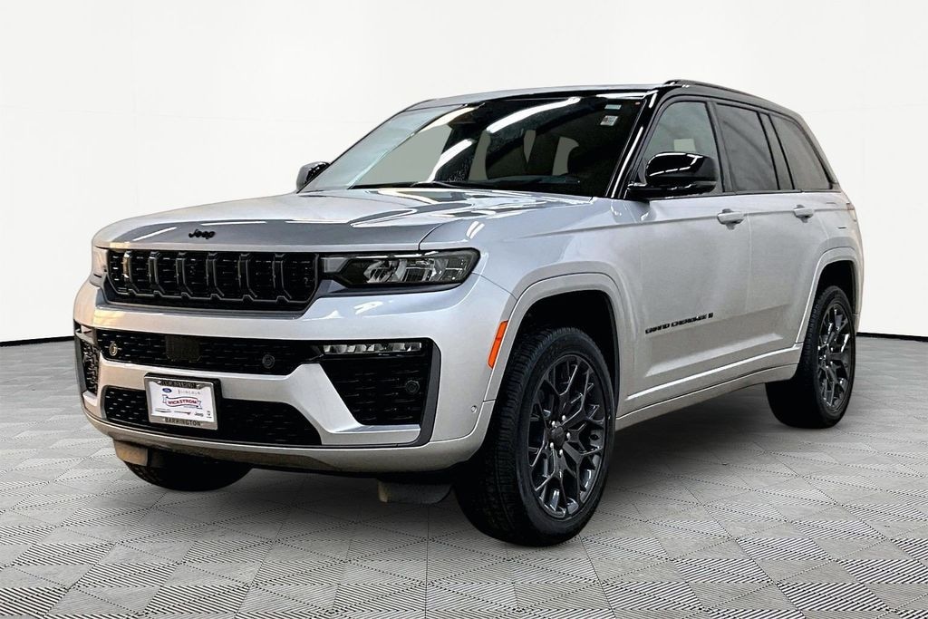 New 2026 Jeep Grand Cherokee Summit Sport Utility
