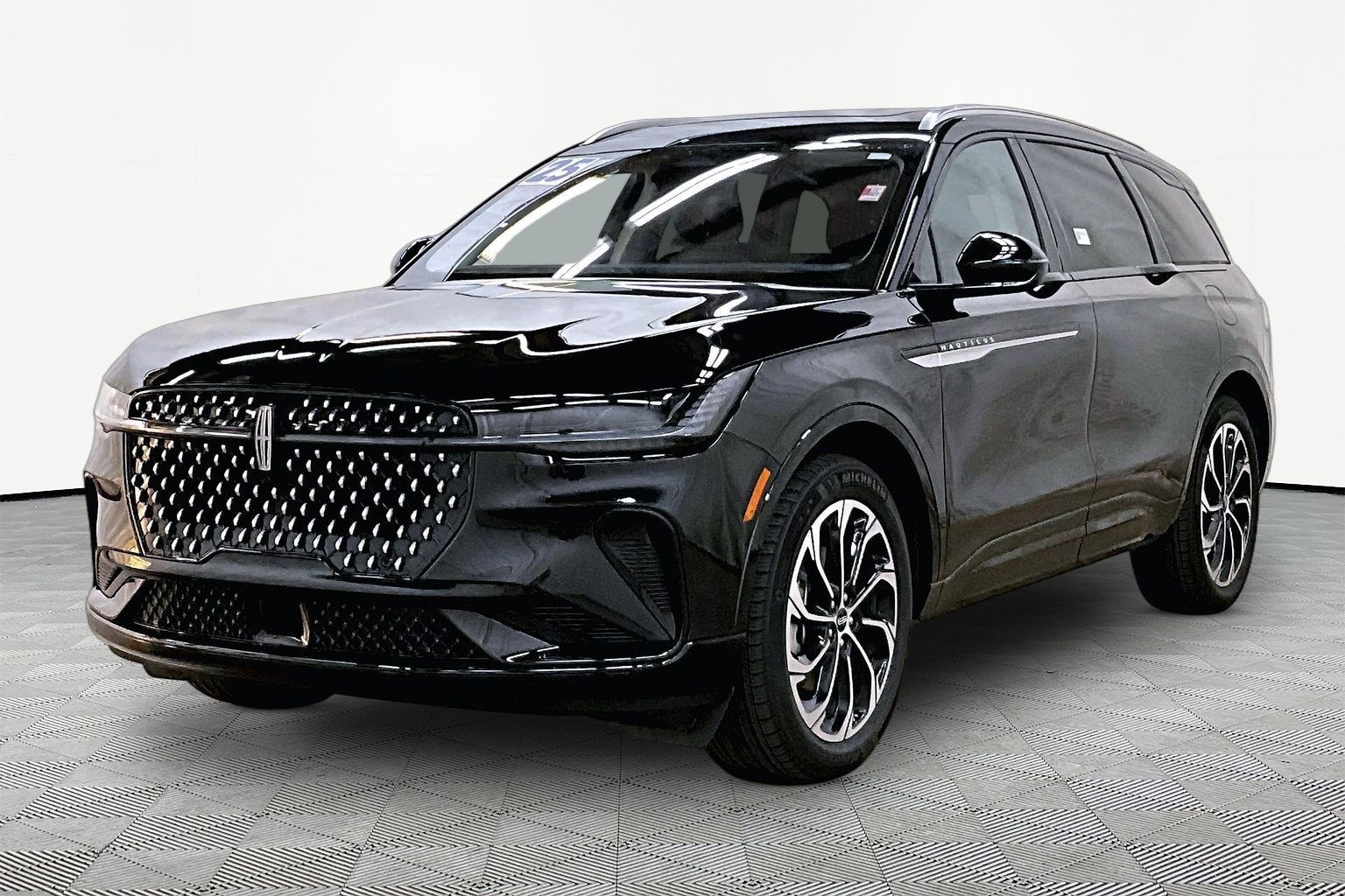 2025 Lincoln Nautilus