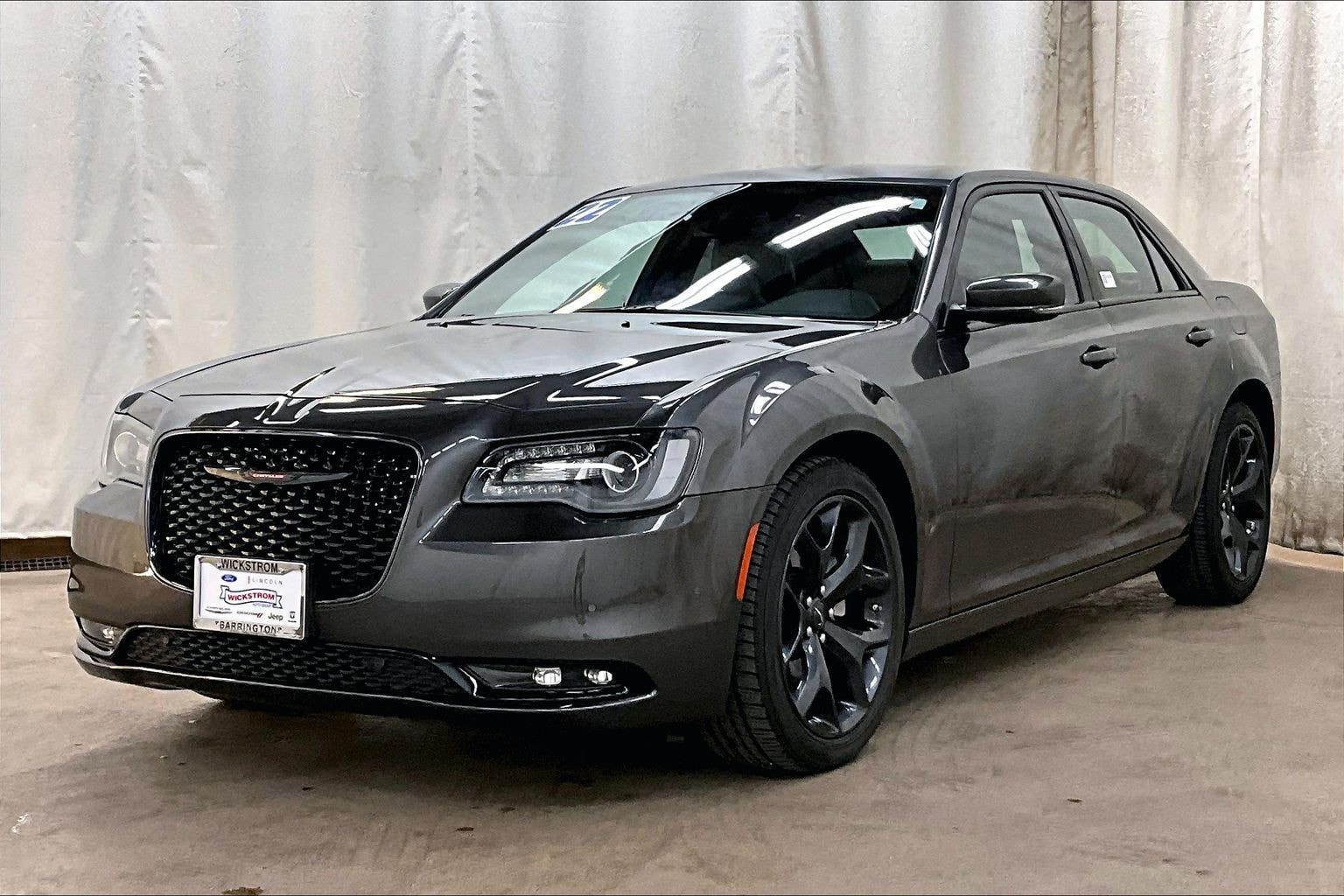 2022 Chrysler 300 S