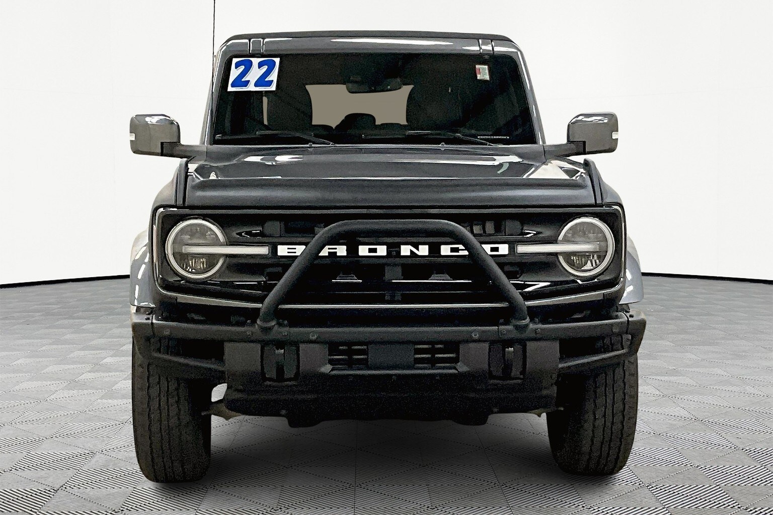 2022 Ford Bronco Outer Banks photo 3