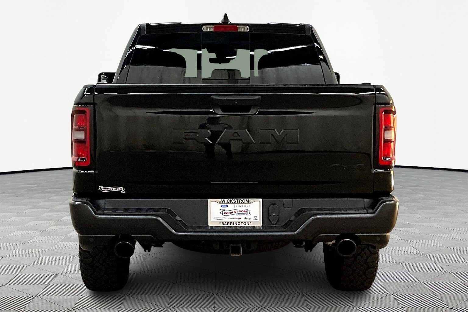 2025 Ram 1500 Warlock photo 4