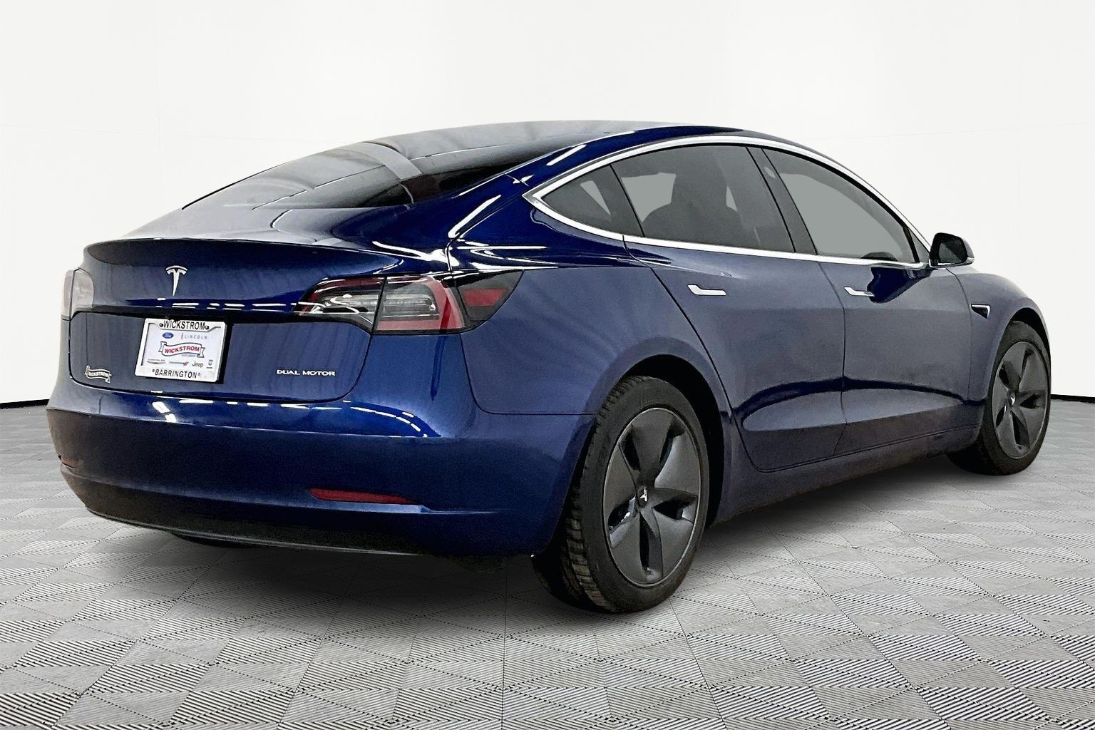 Used 2020 Tesla Model 3 Base with VIN 5YJ3E1EB6LF617567 for sale in Barrington, IL