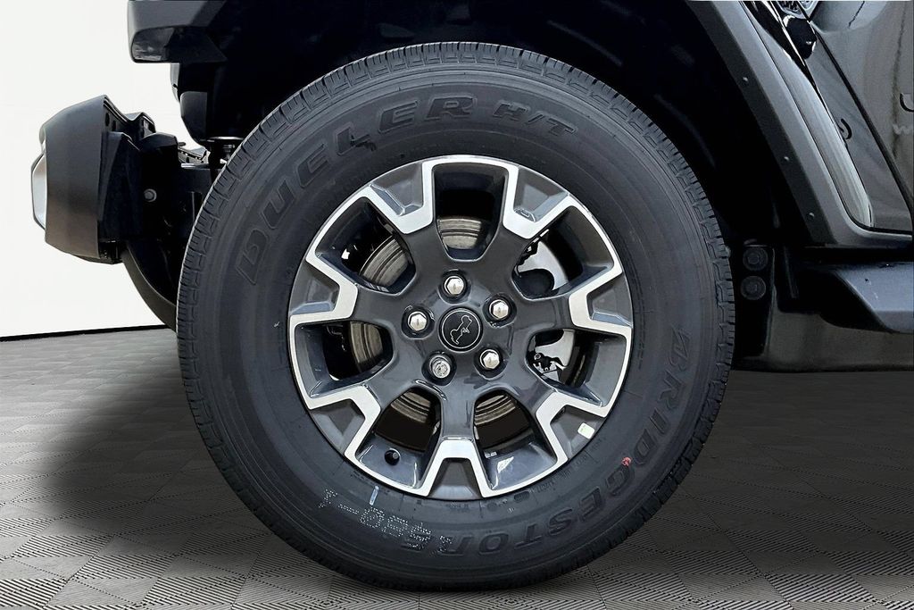2026 Jeep Wrangler 4-Door Sahara - Photo 15