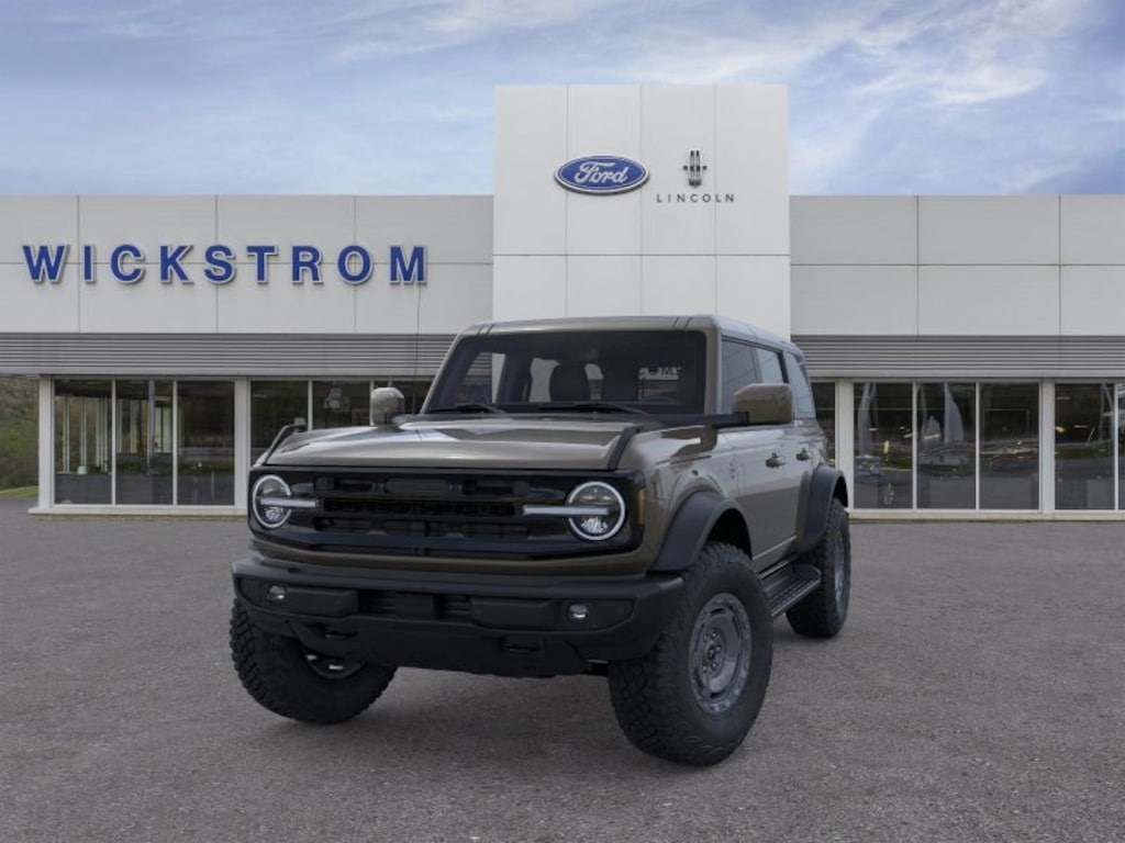 New 2025 Ford Bronco Outer Banks SUV