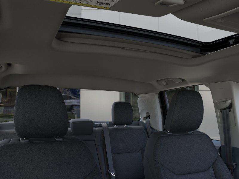 2025 Ford Maverick XLT - Photo 12