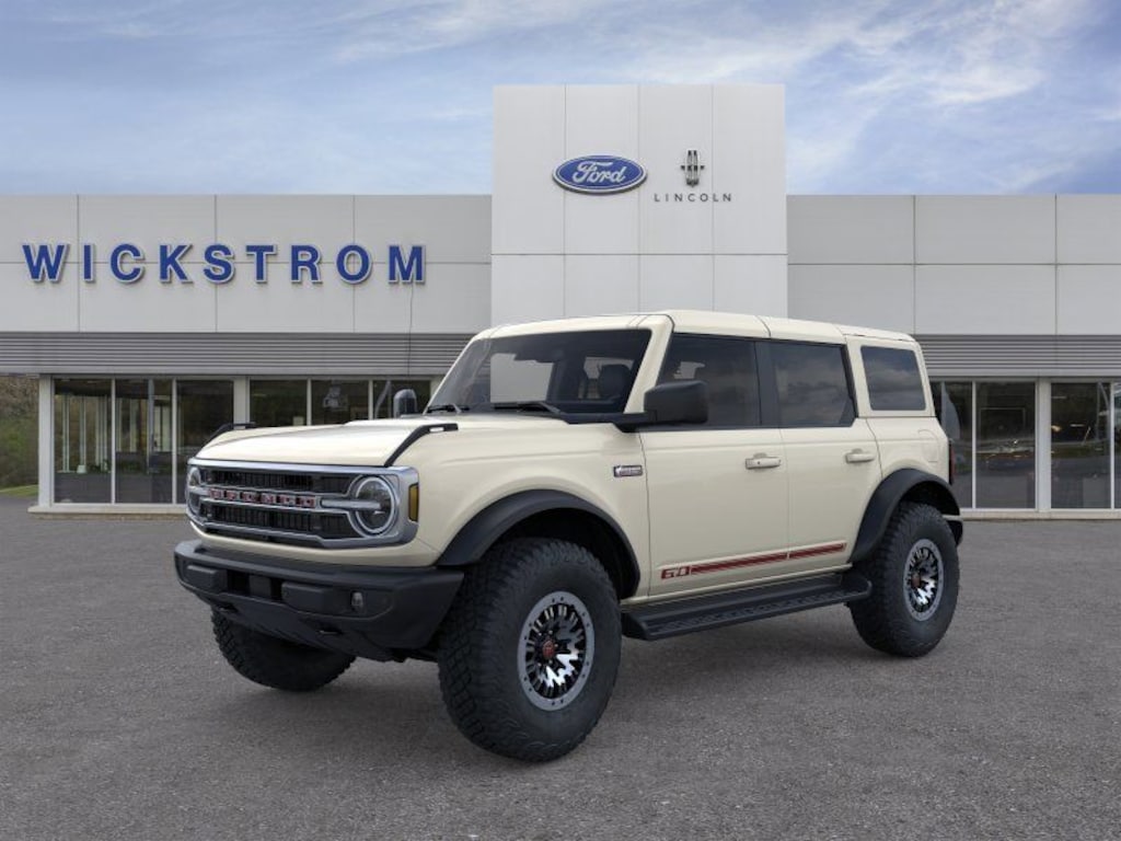 New 2026 Ford Bronco Outer Banks SUV