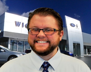 Staff member Nathan Noffs from ID_242872