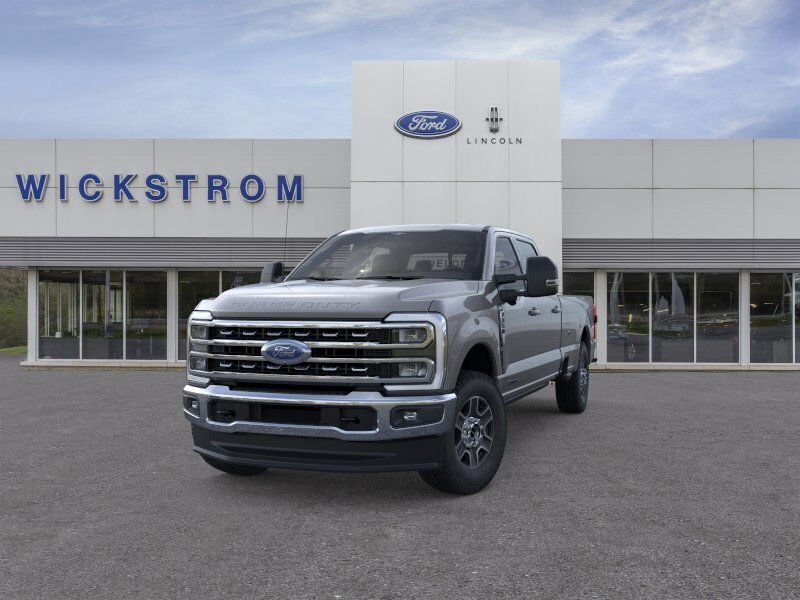 2026 Ford F-350 Lariat photo 2