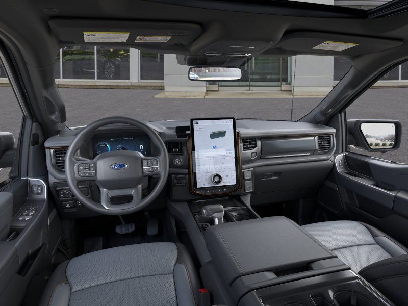2025 Ford F-150 Lightning Lariat - Photo 9