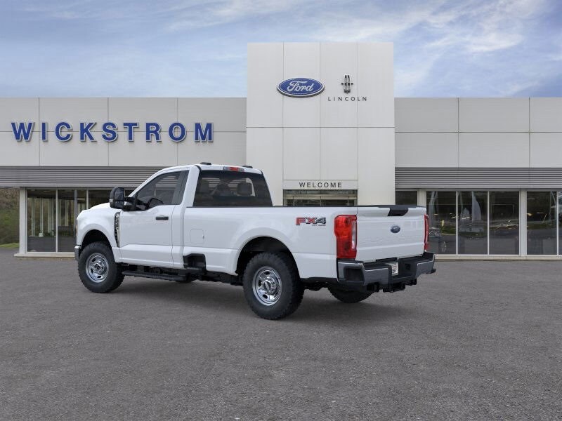 2026 Ford F-350 XL photo 4