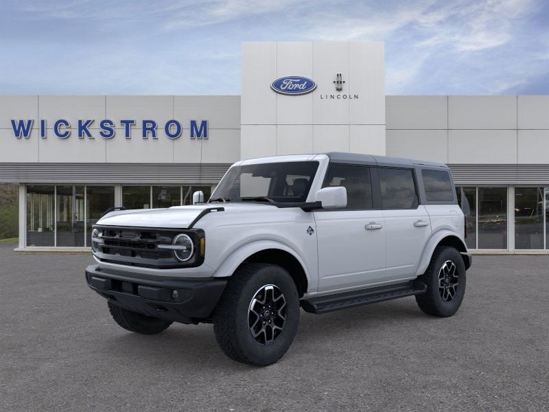 2025 Ford Bronco 4-Door Outer Banks's photo