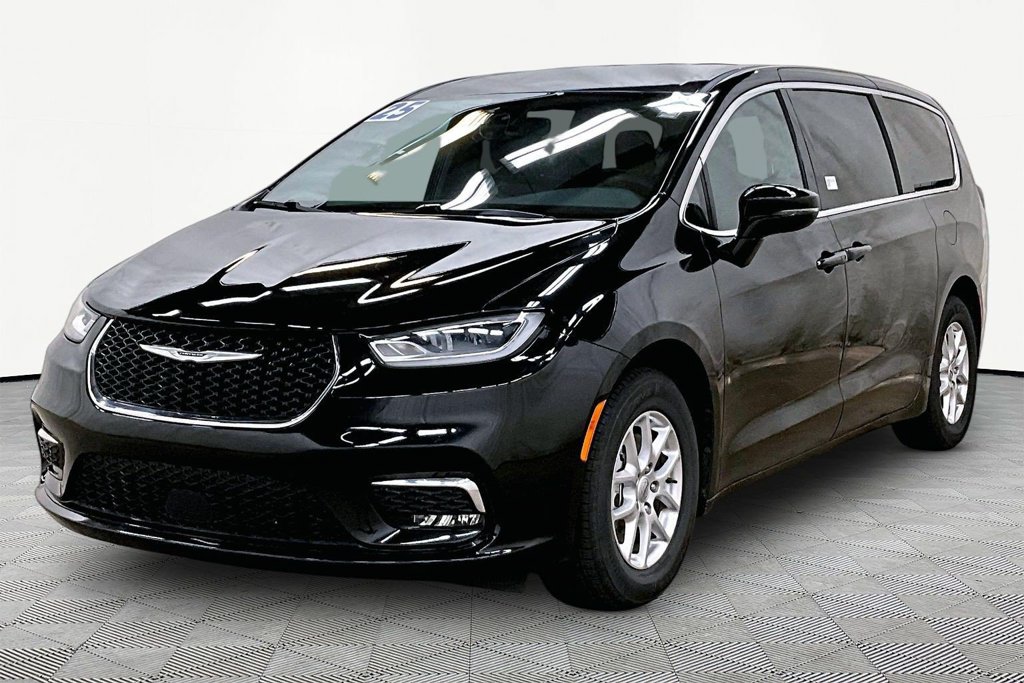  Chrysler Pacifica