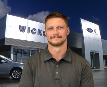 Staff member Jon Leicht from ID_242872