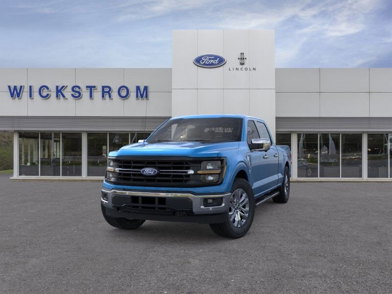 2025 Ford F-150 XLT photo 2