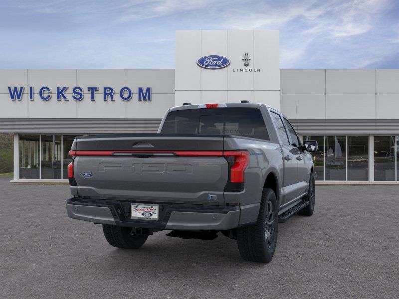 2025 Ford F-150 Lightning Lariat - Photo 8