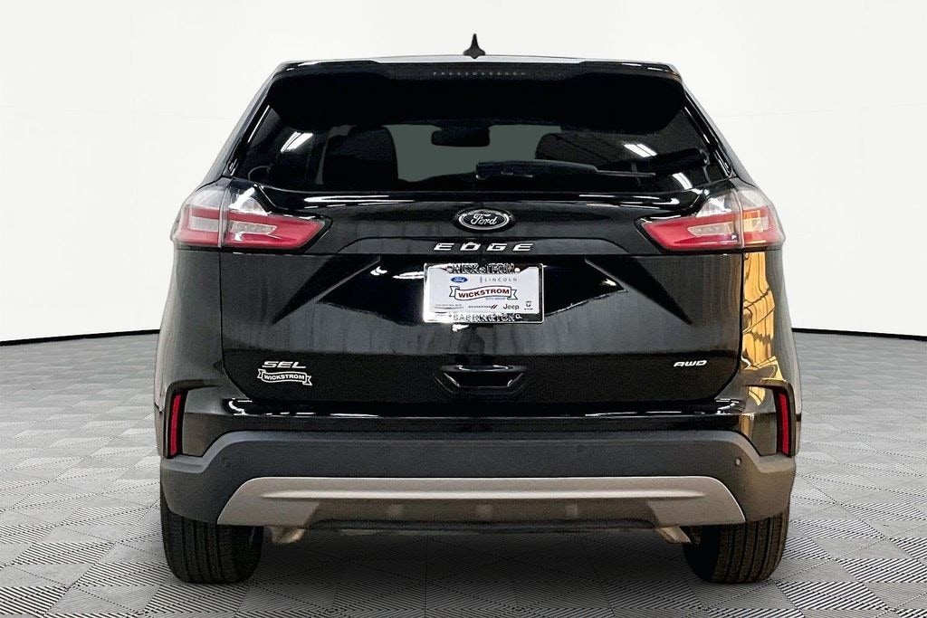 Used 2024 Ford Edge SUV